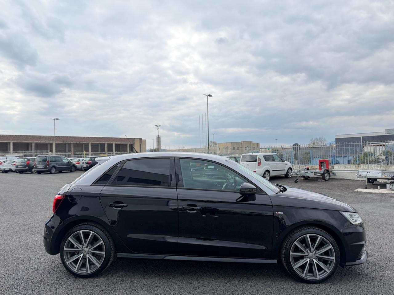 Audi A1 SPB 1.4 TDI Metal plus