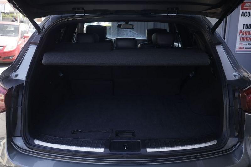 Infiniti QX70 Infiniti QX70 3.0d GT 175KW ANNO 2015