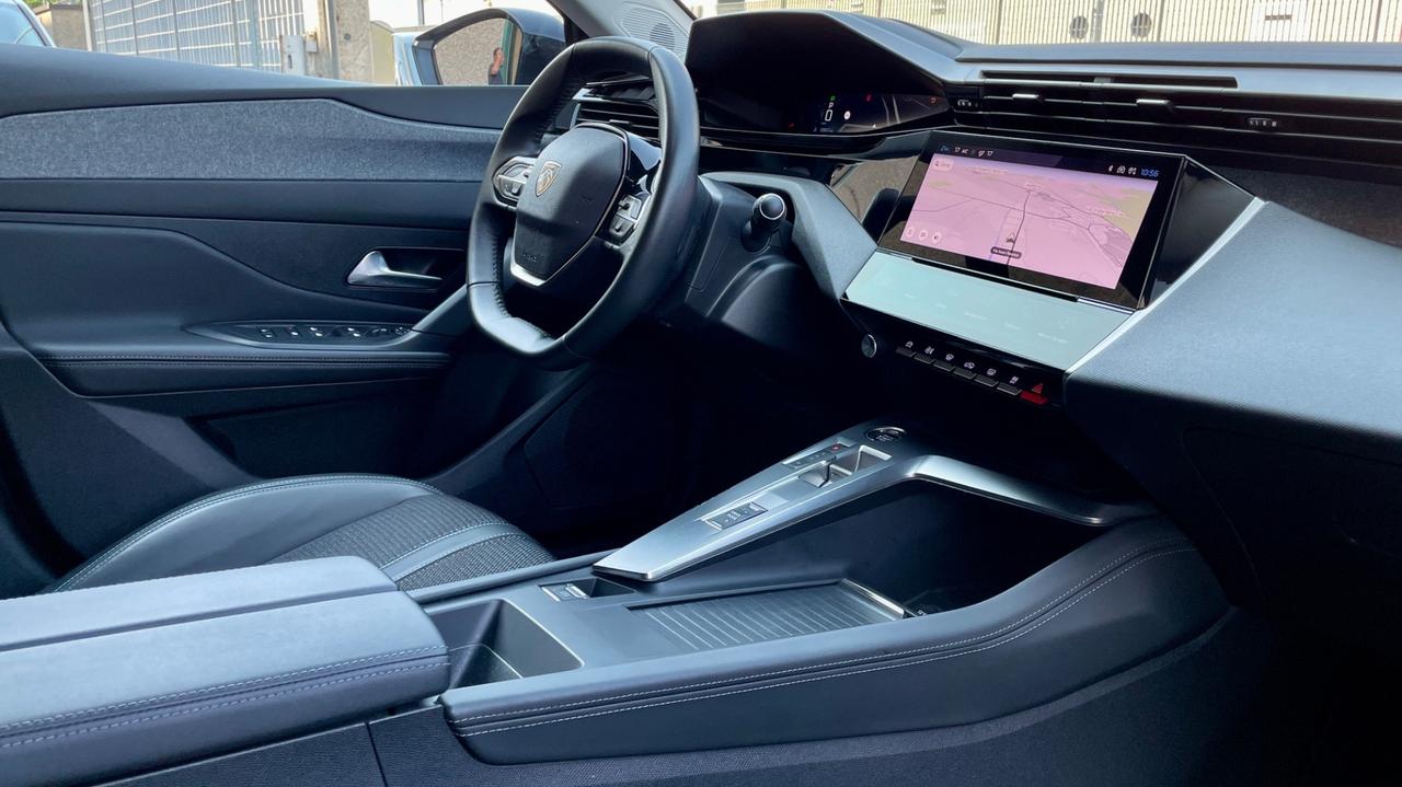 PEUGEOT 308 BLUEHDI 1.5 EAT8 ALLURE PACK 131CV - VIRTUAL COCKPIT, FULL LED, NEOPATENTATI
