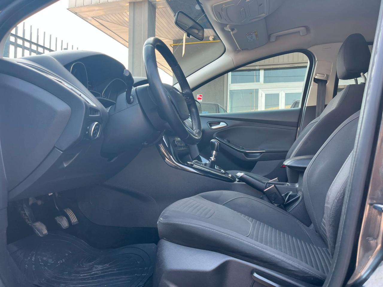 Ford Focus 5p 1.0 ecoboost Titanium s