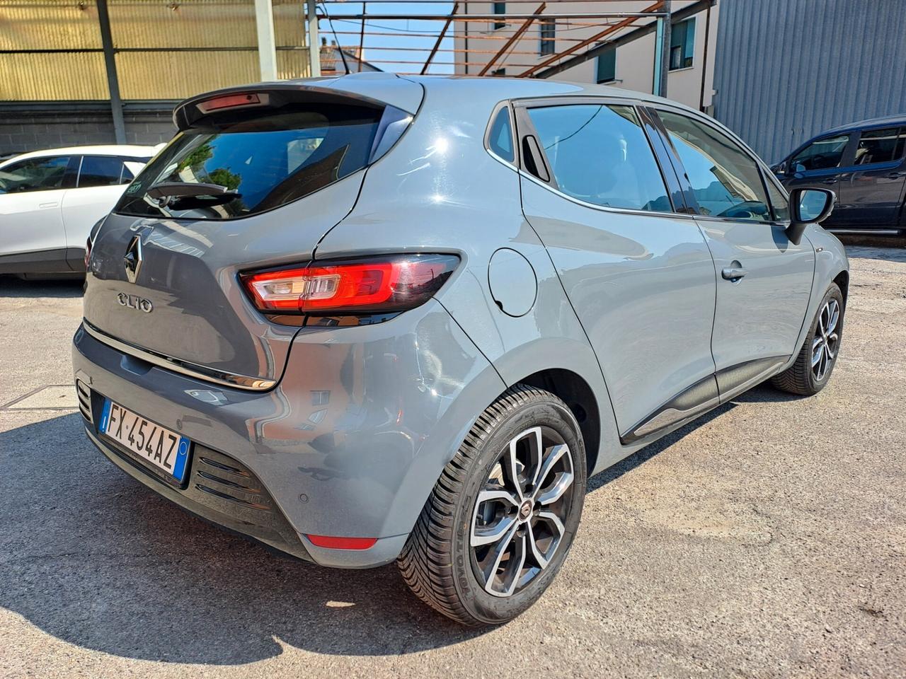 RENAULT CLIO 900 TCE BENZINA *OK NEOPATENTATI*