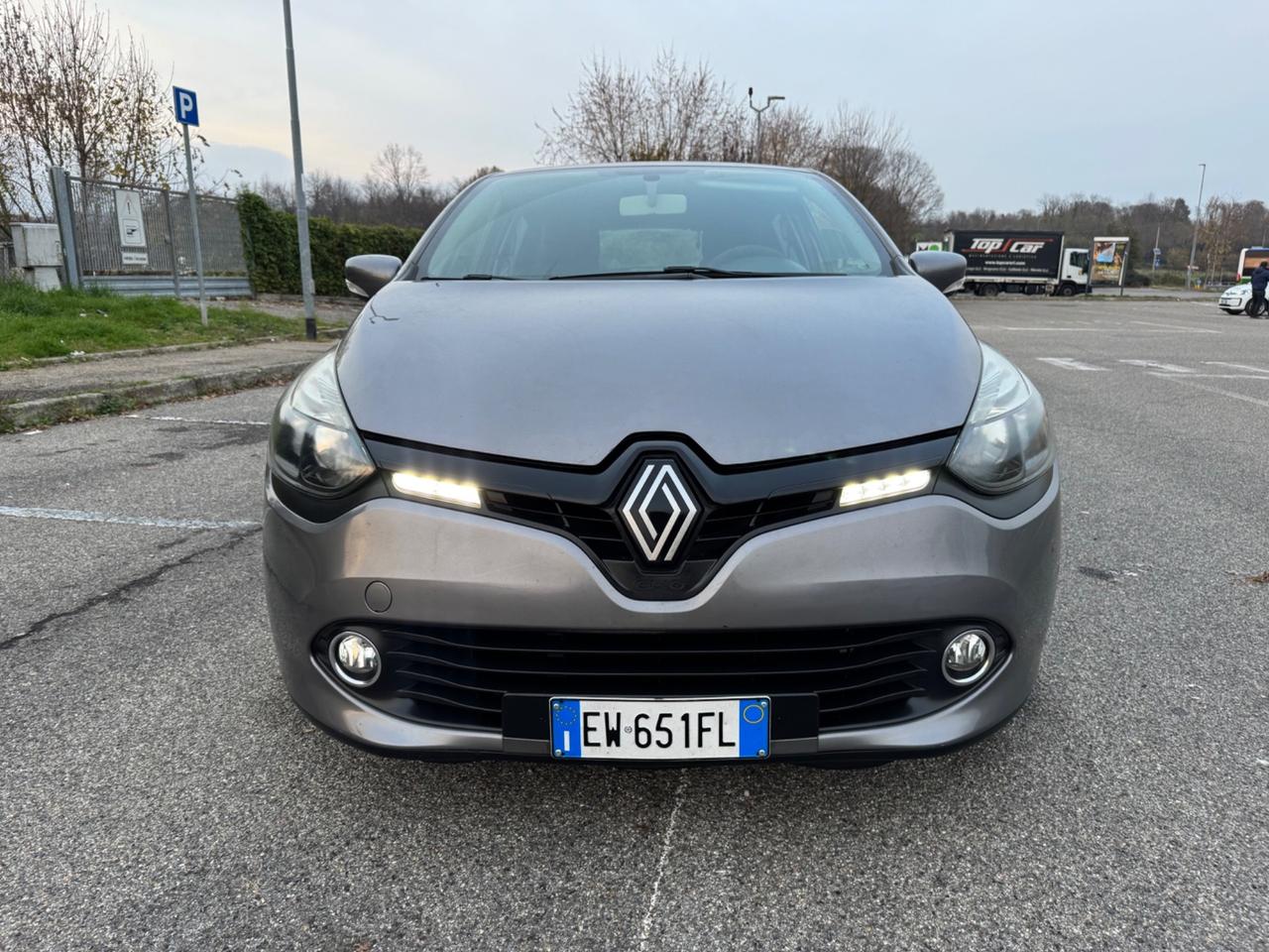 Renault Clio manutenzione completa idonea ai neopatentati