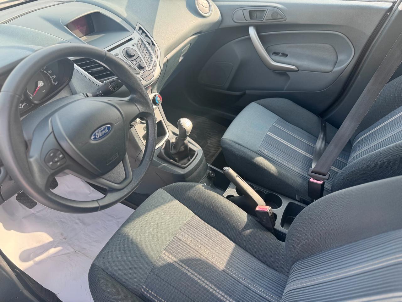 Ford Fiesta 1.4 TDCi 5p. Ghia