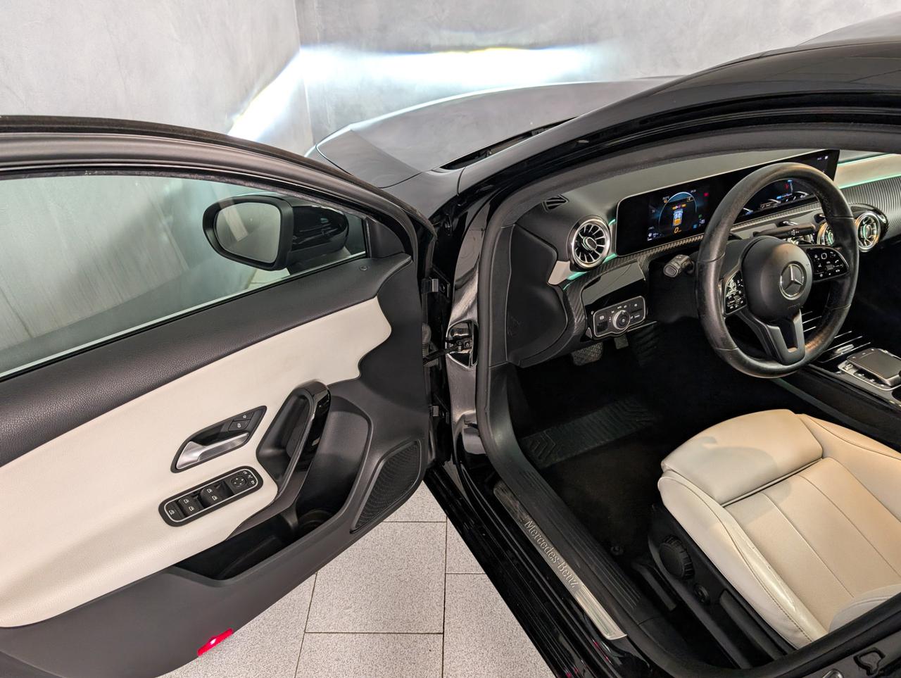 Mercedes-Benz A 180 180d Automatic Sport