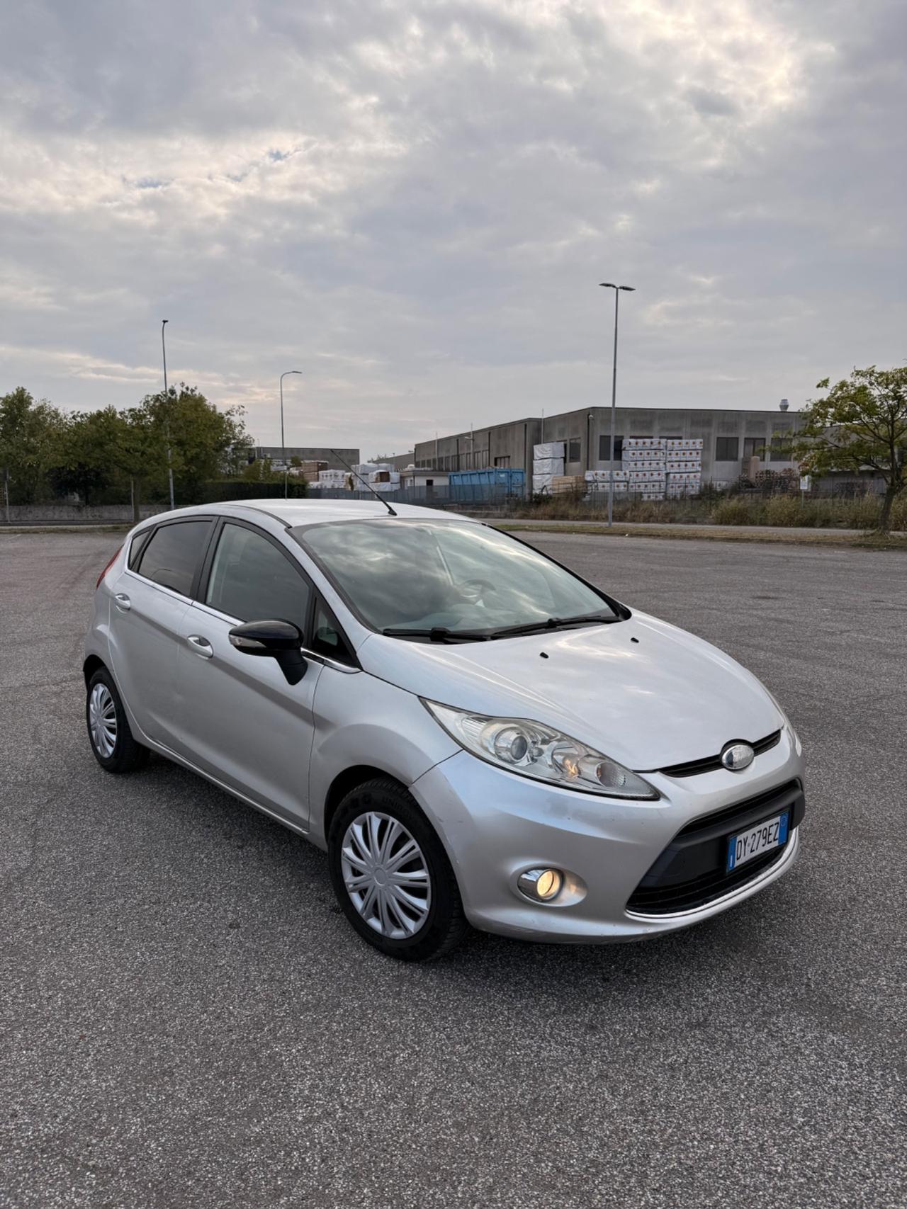 Ford Fiesta 1.2 82 CV 5 porte Titanium