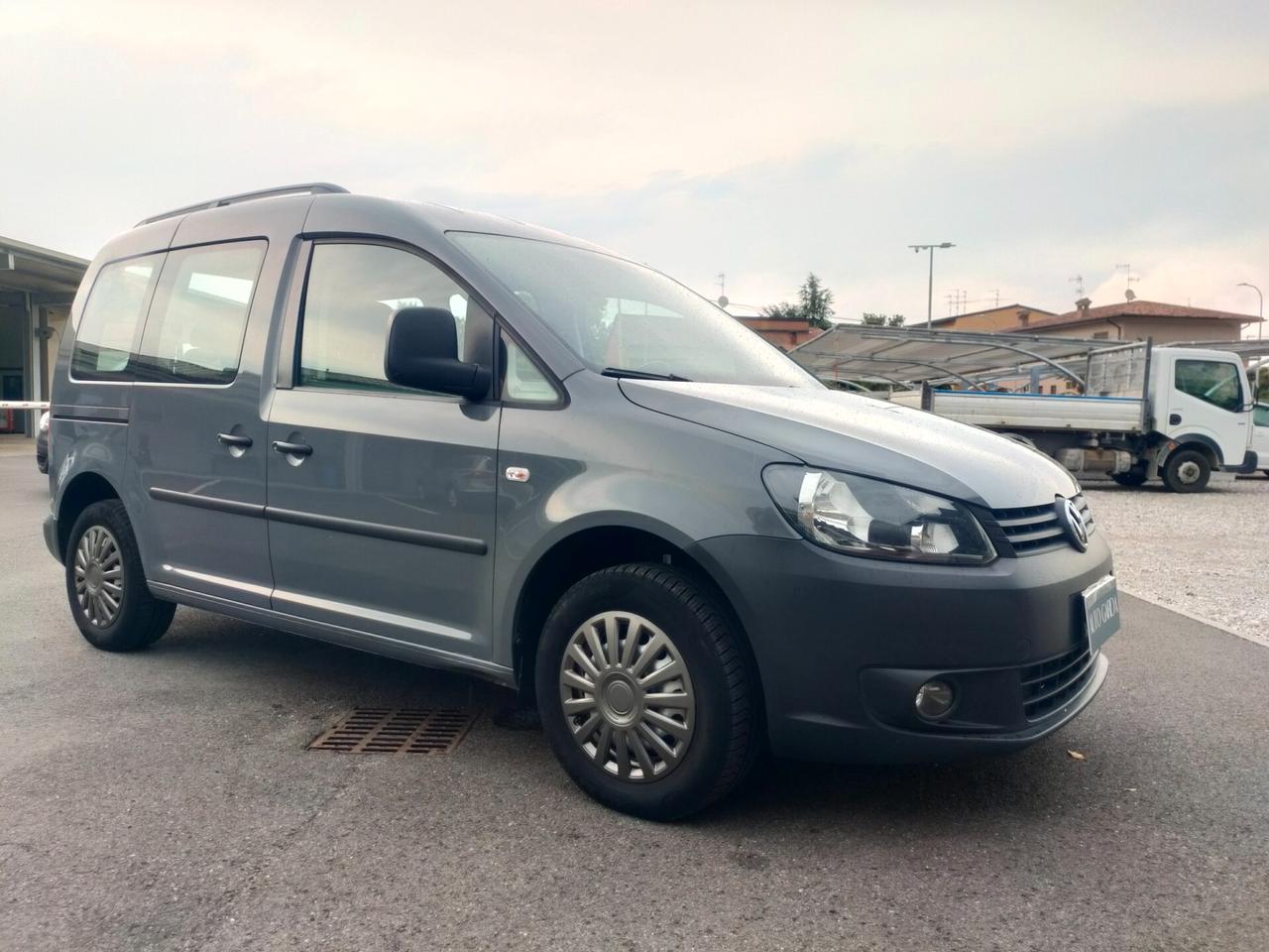 Volkswagen Caddy 1.6 TDI 75 CV 5posti. Trendline autocarro cinghia sostituita