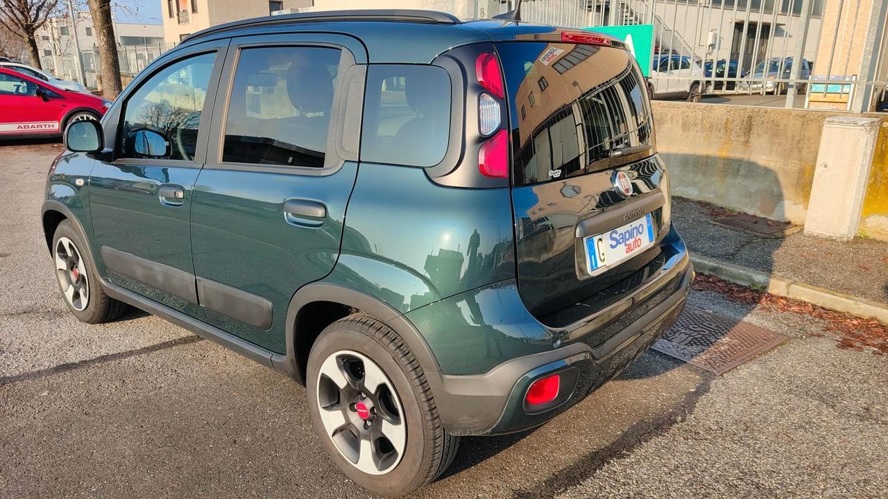 Fiat Panda Cross 1.0 FireFly S&S Hybrid