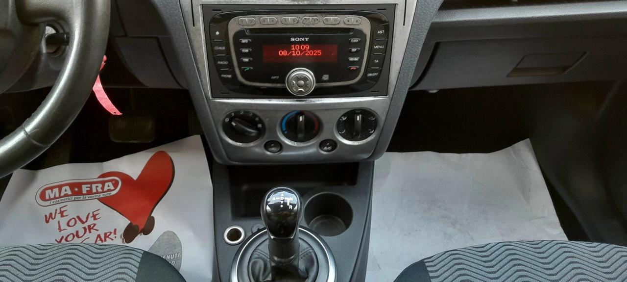 Ford Fusion 1.4 Benz. Tit. CambioAutomatico