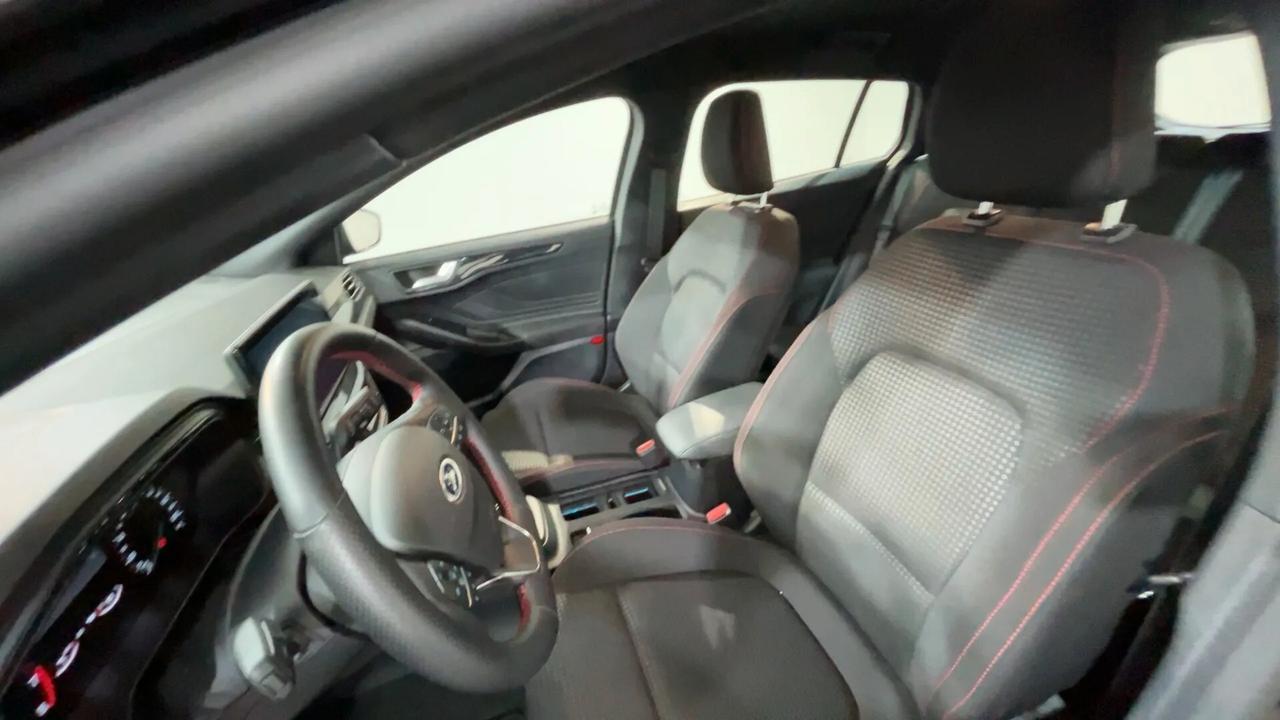Ford Focus 1.0 EcoBoost Hybrid 125 CV SW ST-Line