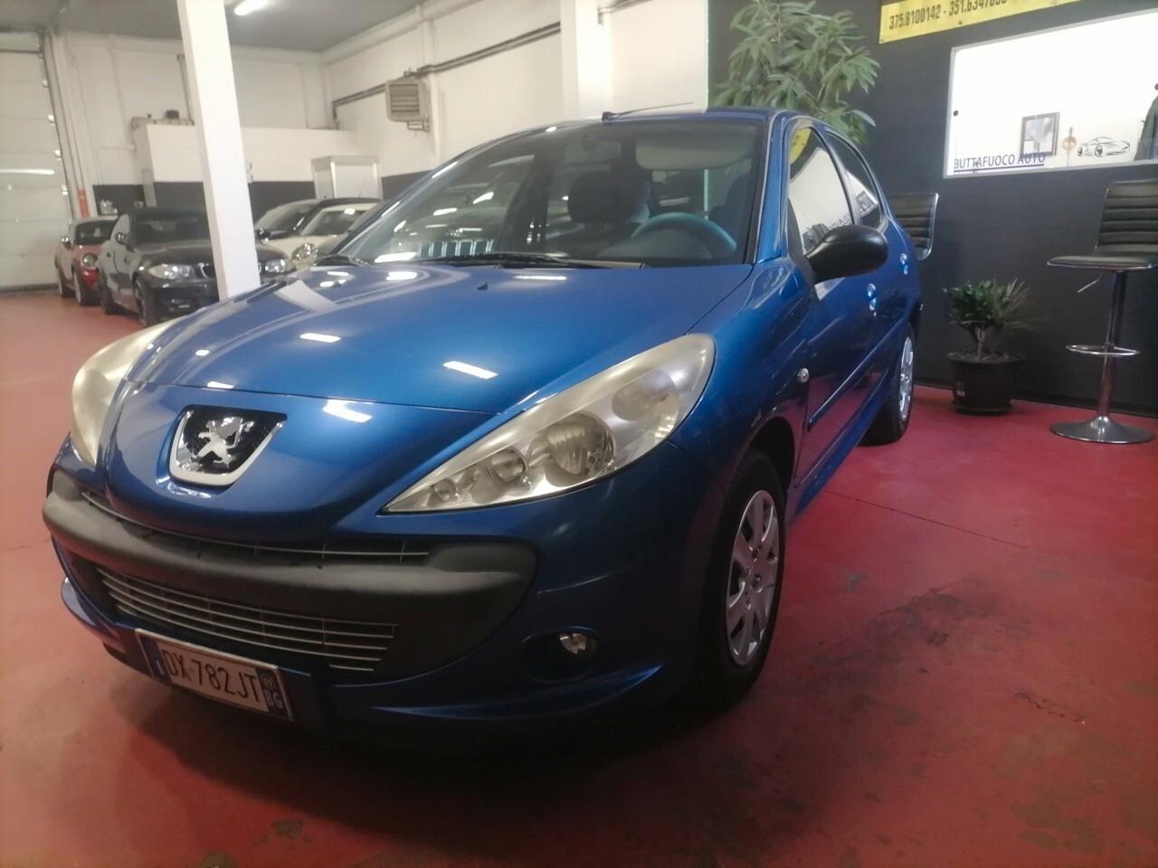 Peugeot 206 Plus 1.1 60CV 5p. ONE Line