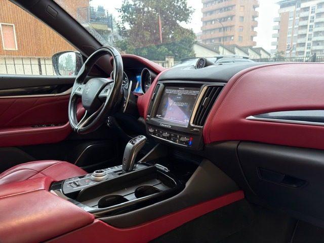 MASERATI Levante V6 Diesel AWD Gransport