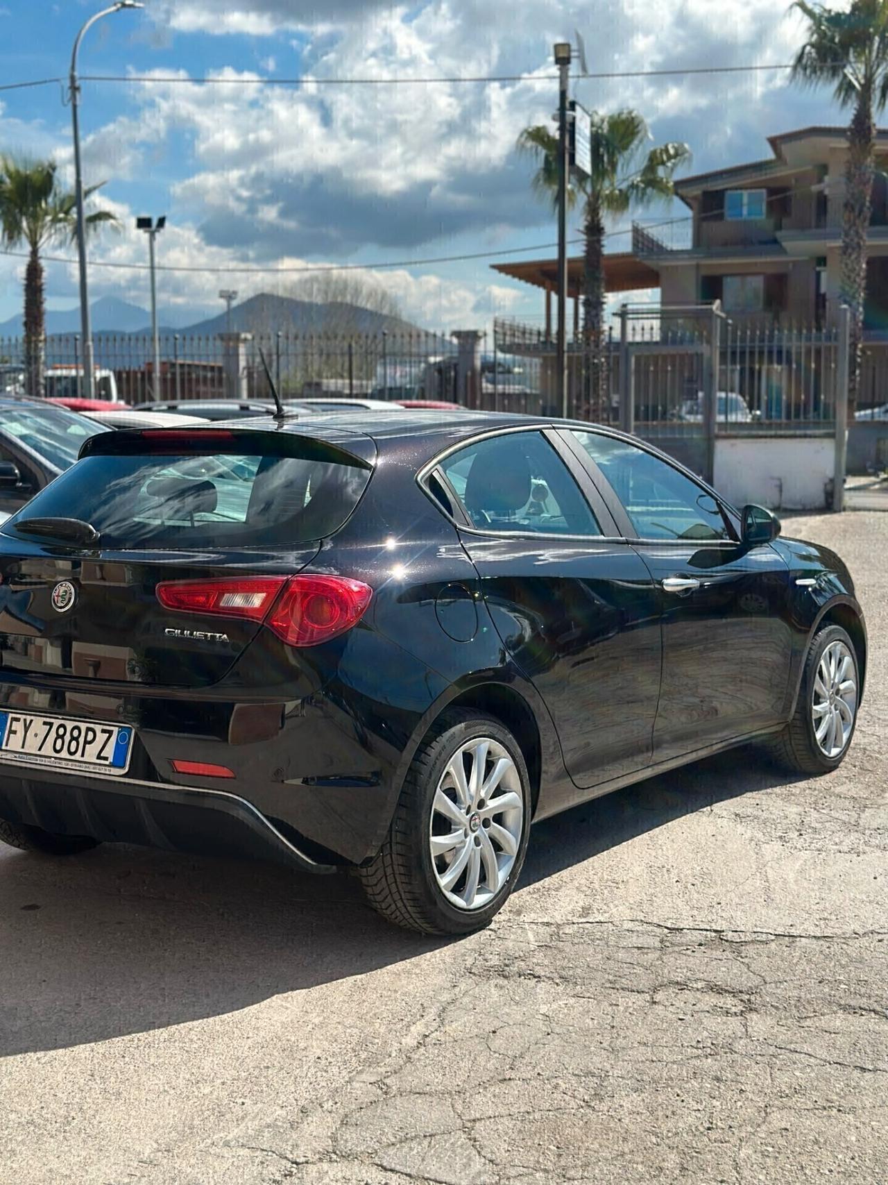 Alfa Romeo Giulietta 1.6 JTDm TCT 120 CV Sportiva