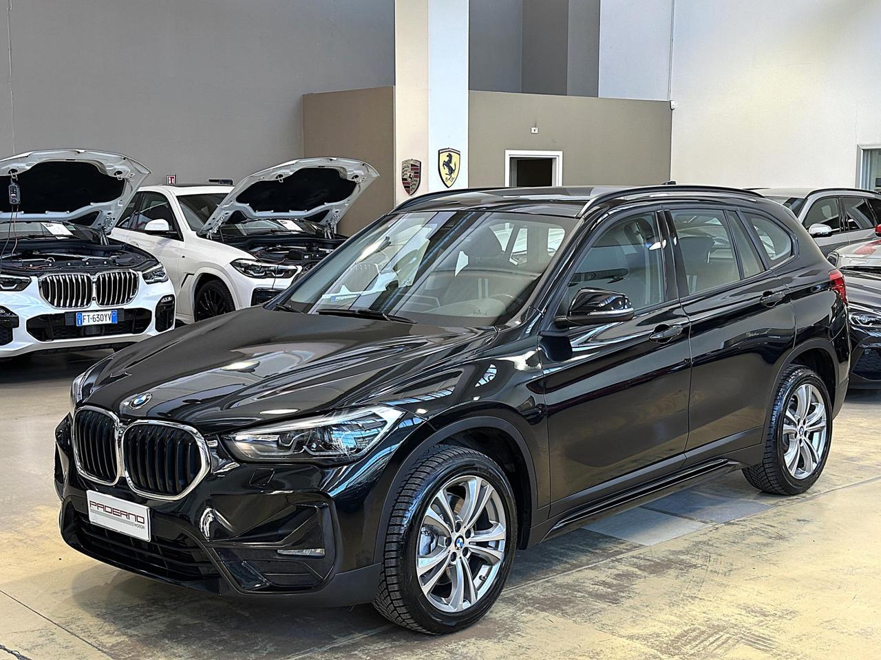 BMW X1 xdrive20d Sport Auto - 18" - LED - Head Up dspl