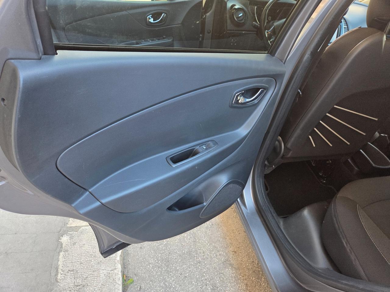RENAULT CAPTUR 1.5 DCI 90 CV NAVIGATORE KM CERTIFIC