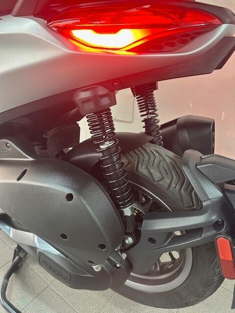 Piaggio Beverly 300 S