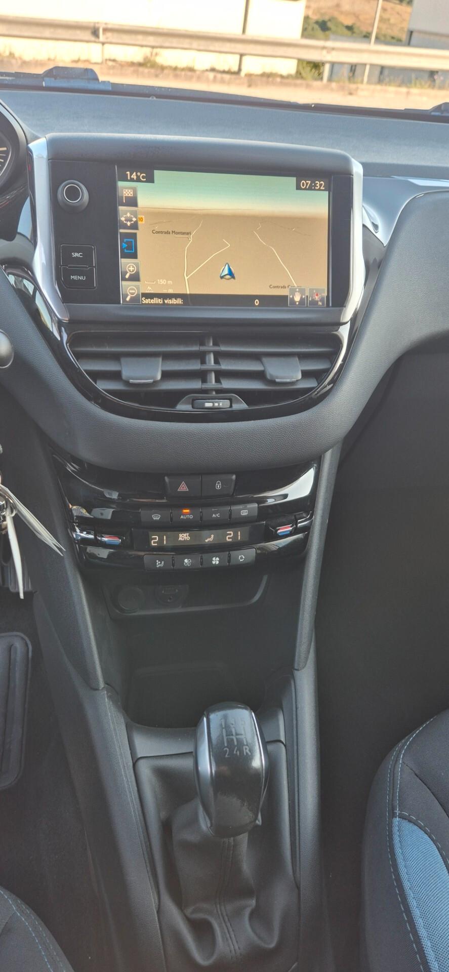 Peugeot 208 1.4 HDi 68 CV 5 porte Allure NEOPATENTATI