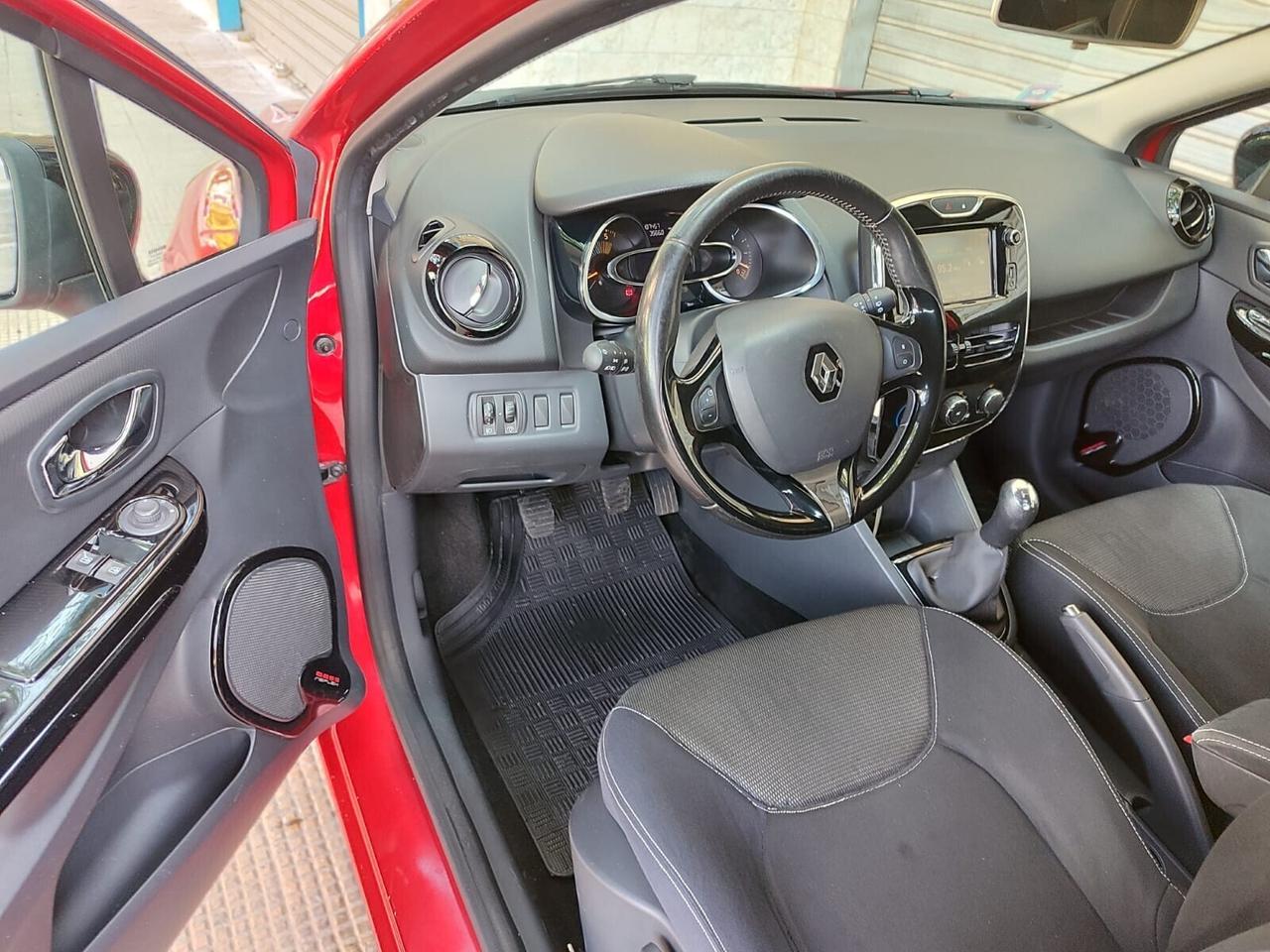 Renault Clio 1.5 dCi 75CV WAWE