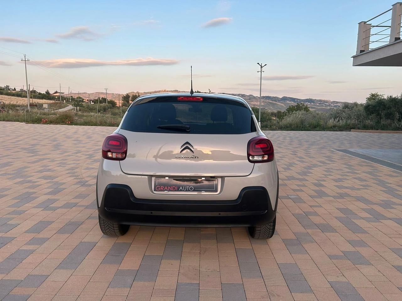 Citroen C3 BlueHDi 100 S&S Shine