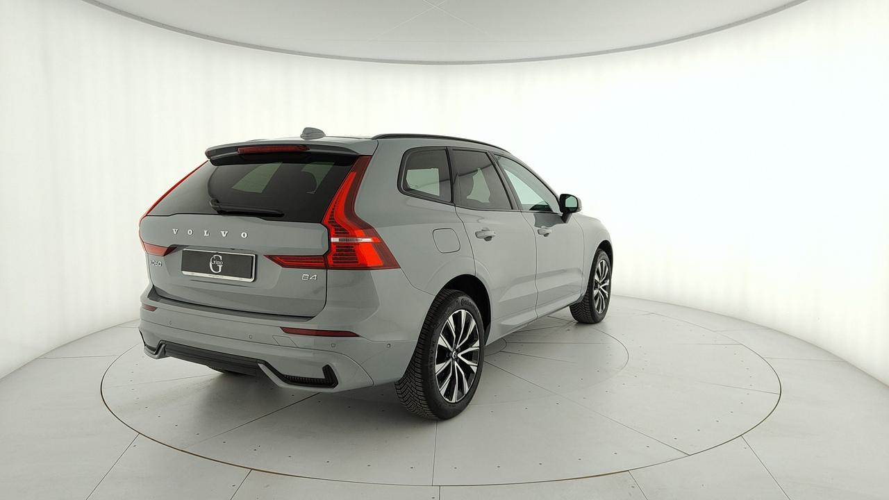 VOLVO XC60 2.0 b4 Plus Dark auto
