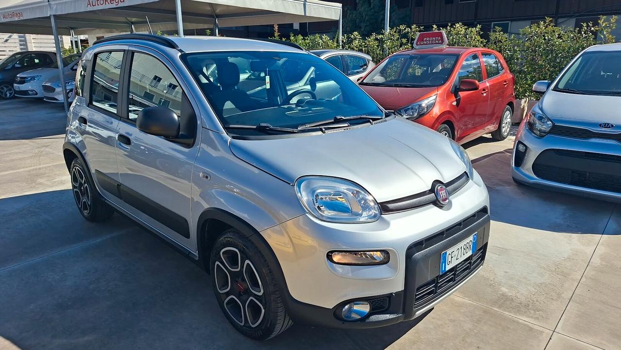 Fiat Panda 1.2 GPL di serie Trekking 2021