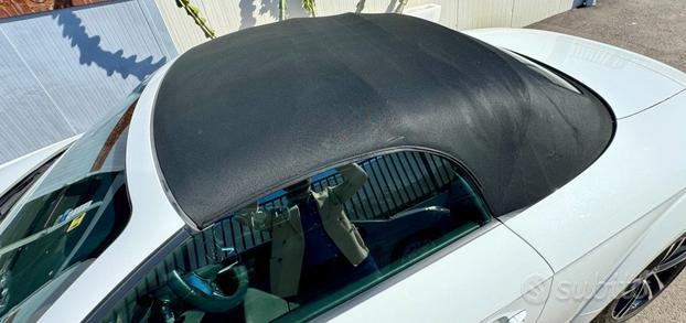 AUDI TT Roadster 2.0 TDI ultra Design