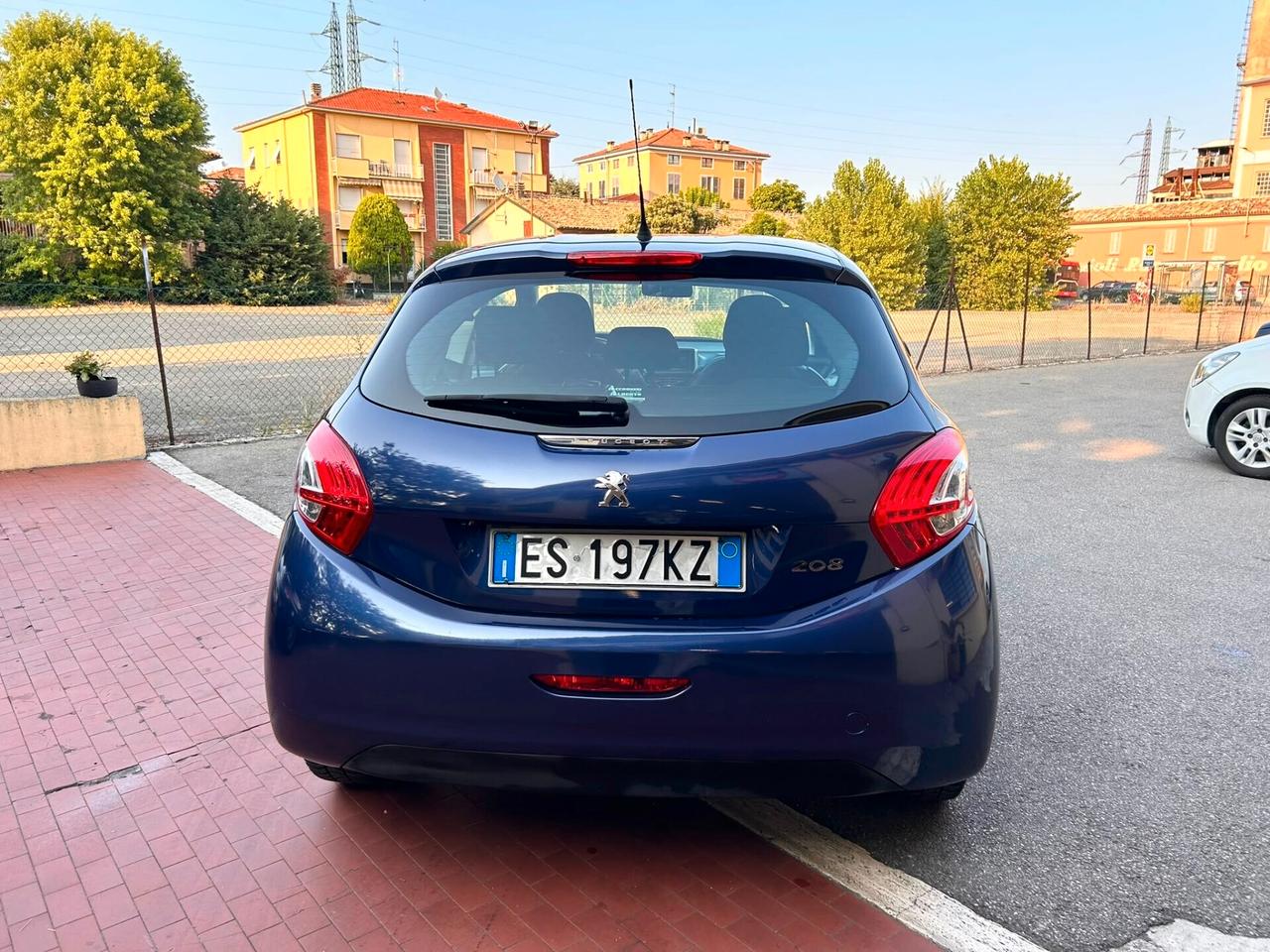 Peugeot 208 2013 1.0 Benzina 116.000 KM EURO5B