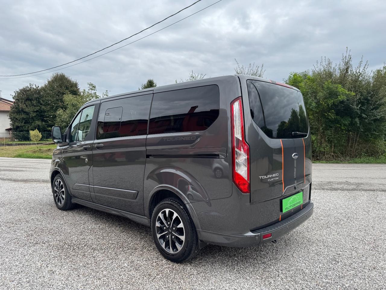 Ford Tourneo Custom 320 2.0 EcoBlue 170CV aut. PC Sport