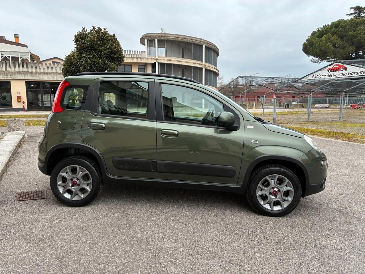 Fiat Panda 1.3 MJT S&S 4x4 / SENSORI