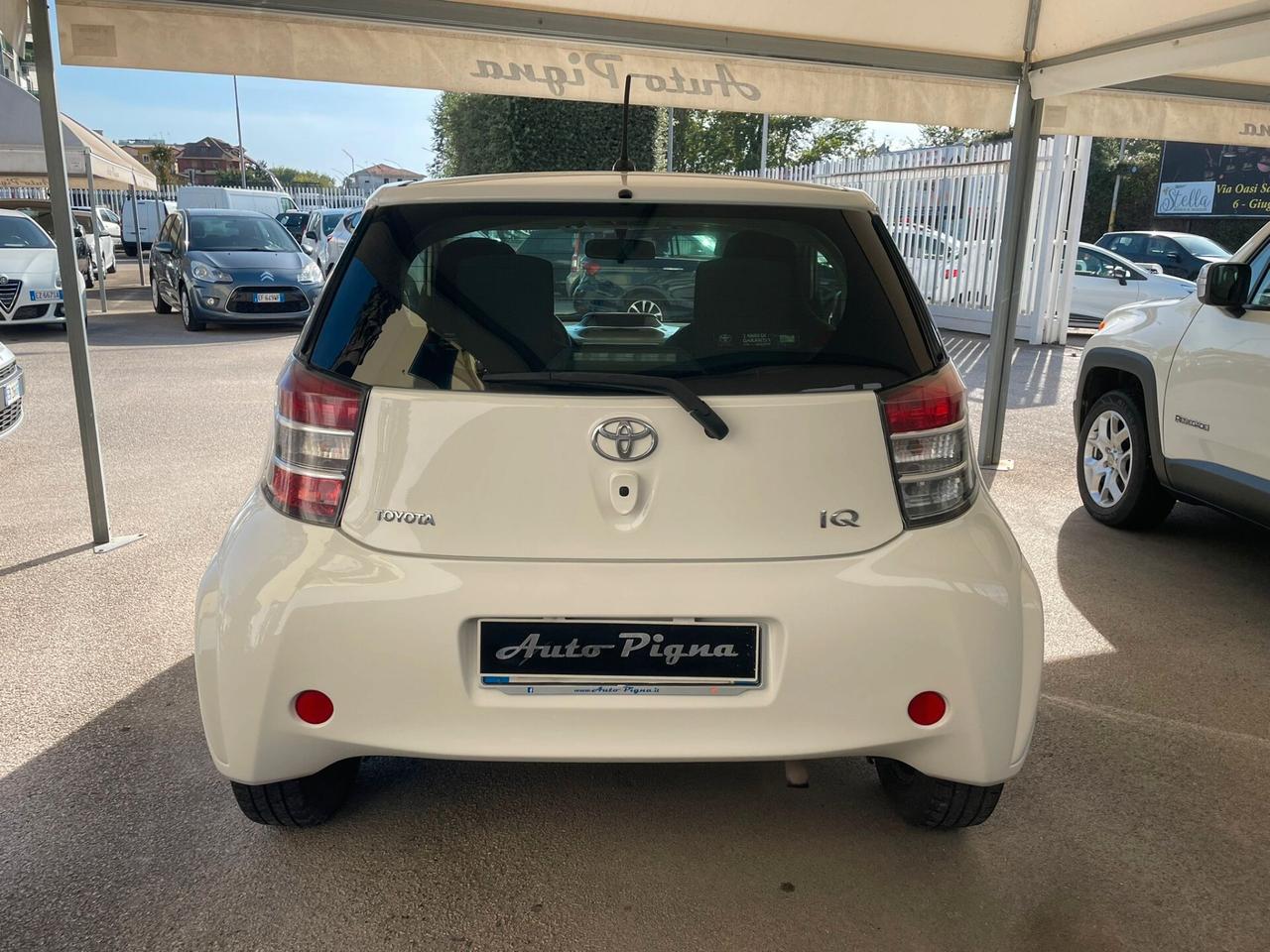 Toyota iQ 1.0 Lounge Cambio automatico