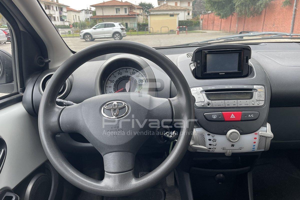 TOYOTA Aygo 1.0 12V VVT-i 5 porte Active Connect
