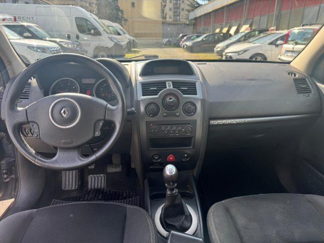 RENAULT Megane GRANDTOUR 1.5 dCi/105CV Serie Spec.