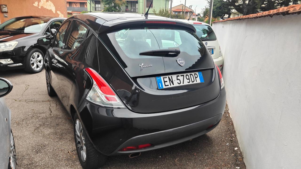 Lancia Ypsilon 1.3 MJT 16V 95 CV 5 porte S&S Gold