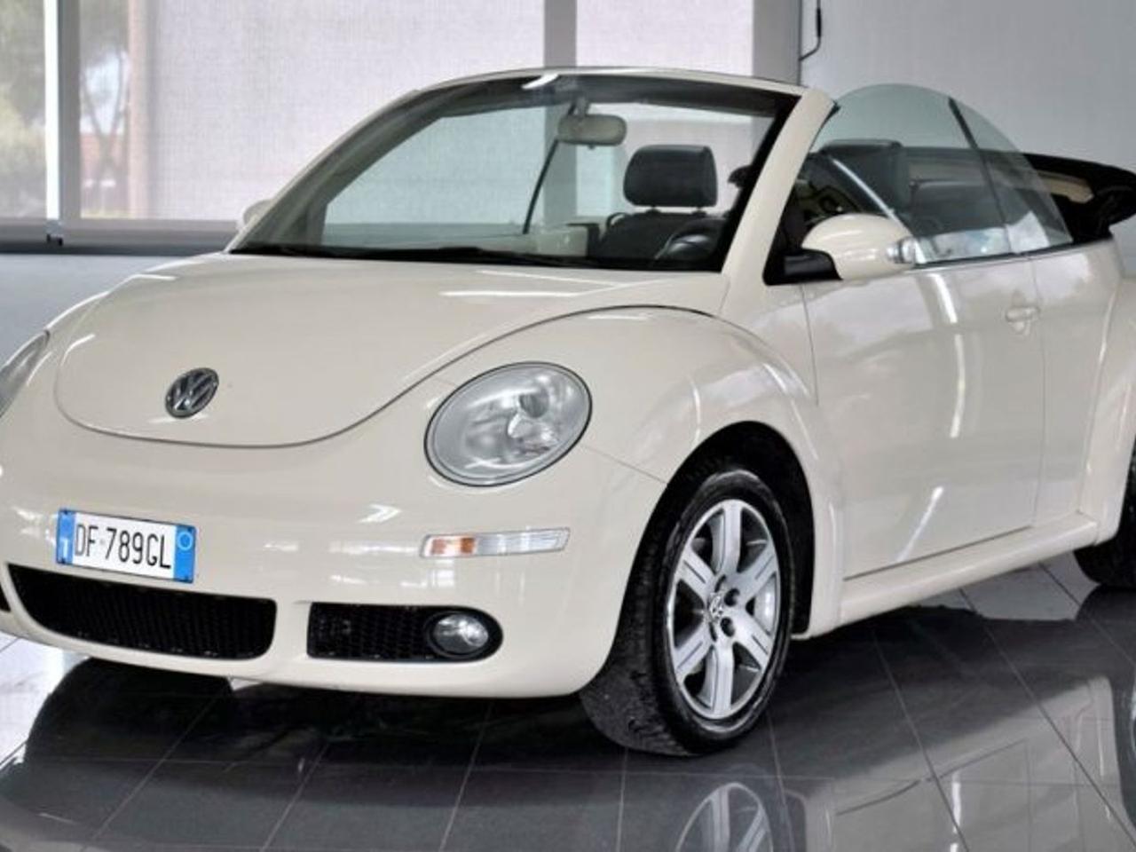 Volkswagen Maggiolino Cabrio 1.9 Tdi Higline