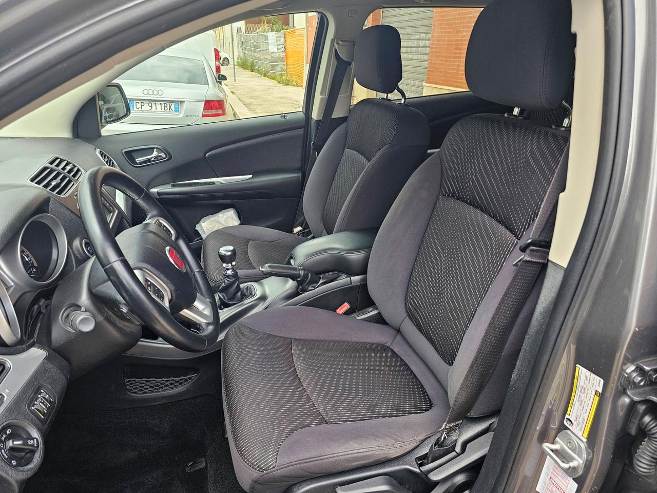 FIAT FREEMONT 2.0 MJT 140CV URBAN 7 POSTI