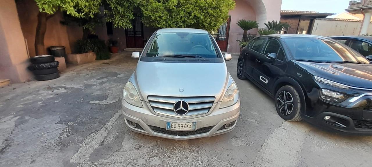 Mercedes-benz B 180 B 180 CDI Chrome
