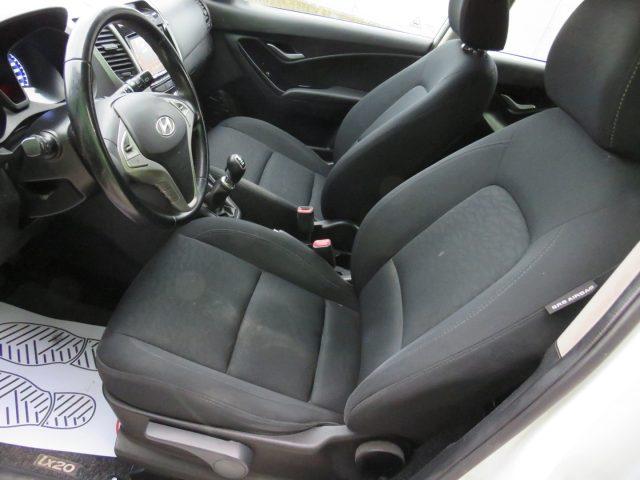 HYUNDAI iX20 1.4 90 CV APP MODE