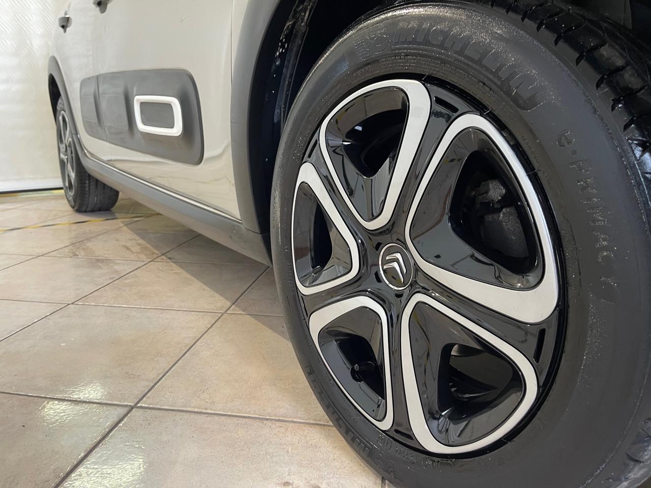 Citroen C3 1.2 83cv S&S Shine NO VINCOLO DI FINANZIAMENTO