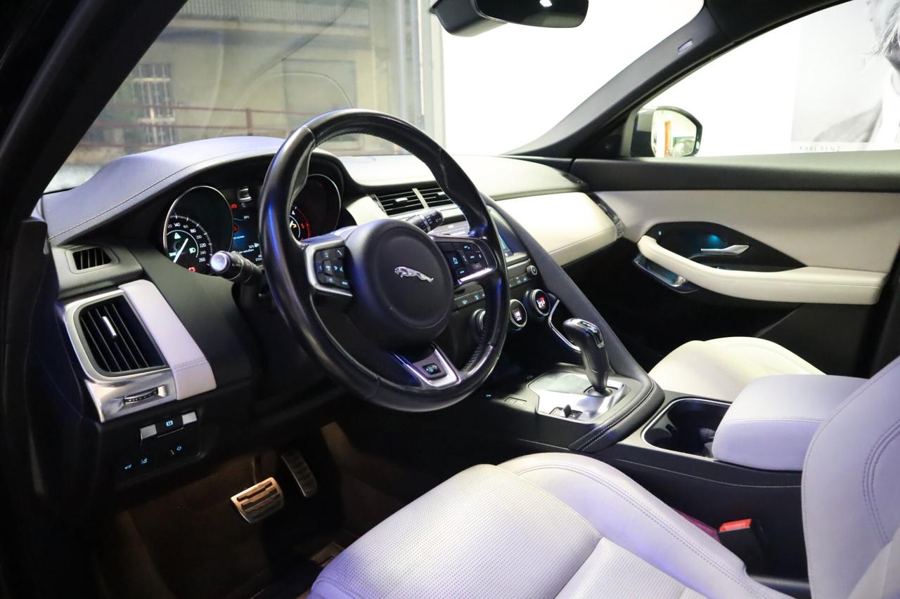 Jaguar E-Pace 2.0D 150 CV R-Dynamic