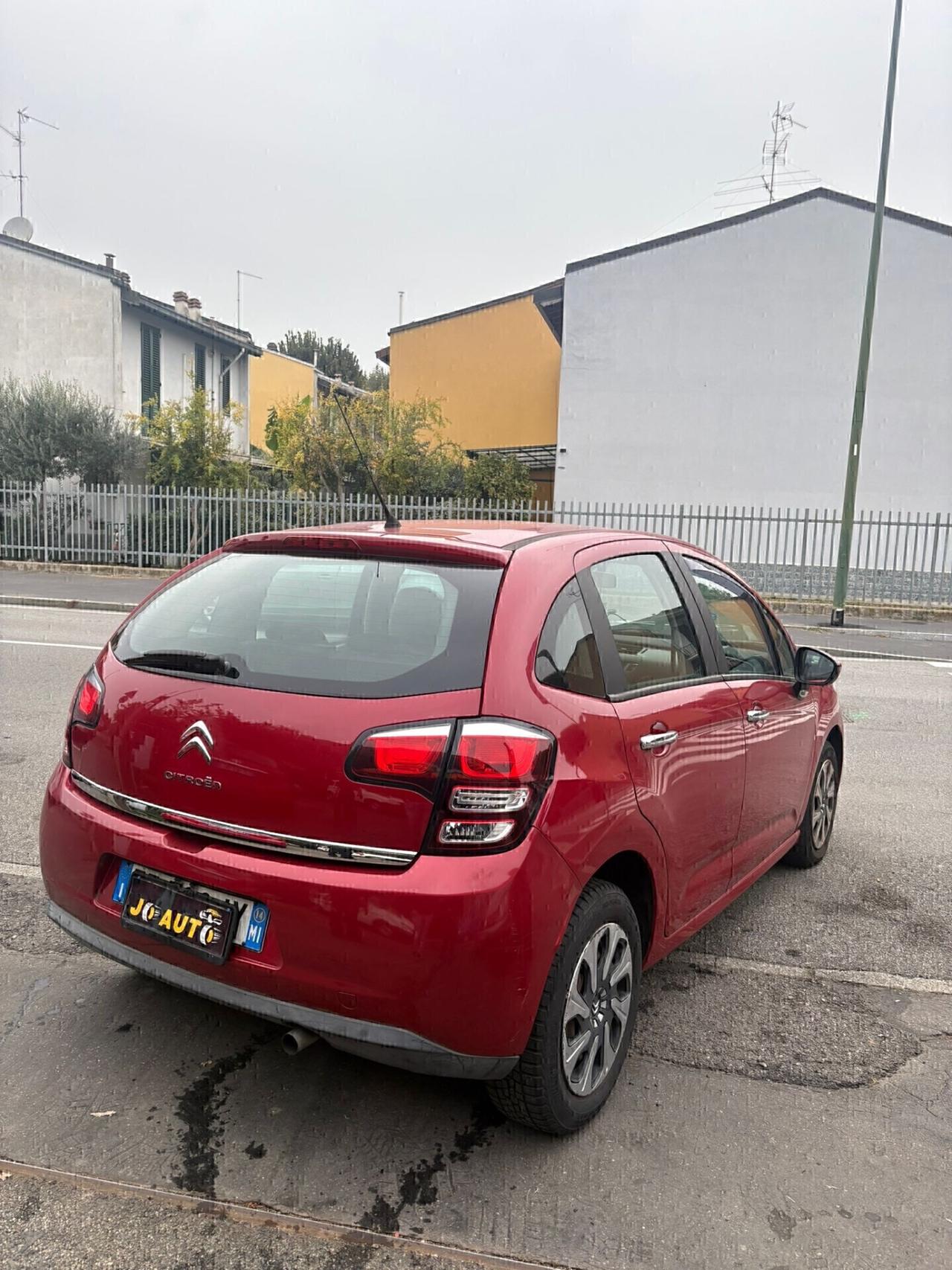 Citroen C3 PureTech 82 Attraction Van