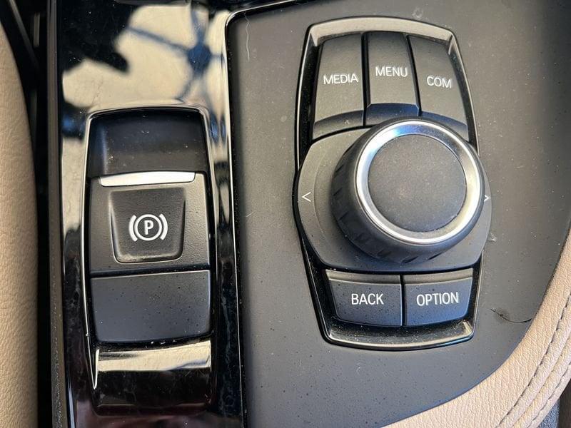BMW X2 sDrive 18d Auto