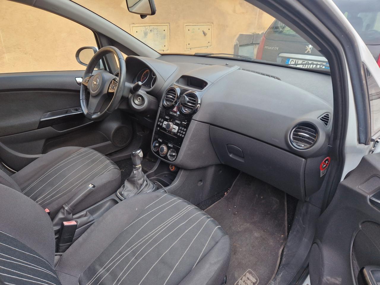 Opel Corsa 1.3 CDTI 95CV F.AP. 5 porte Cosmo