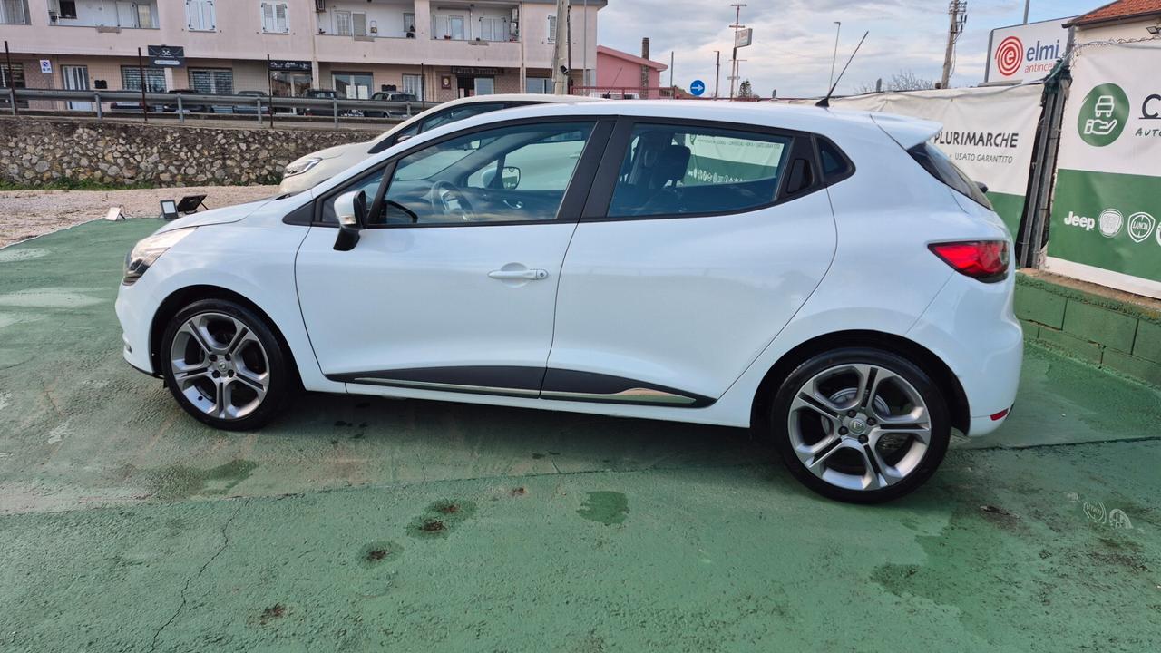 Renault Clio 1.5 dci 75 CV 5 Energy Duel