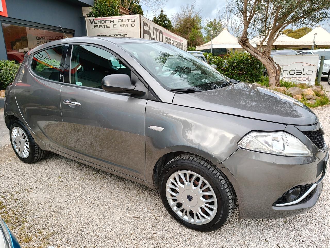 Lancia Ypsilon 1.2 69 CV GPL SOLO 78000KM