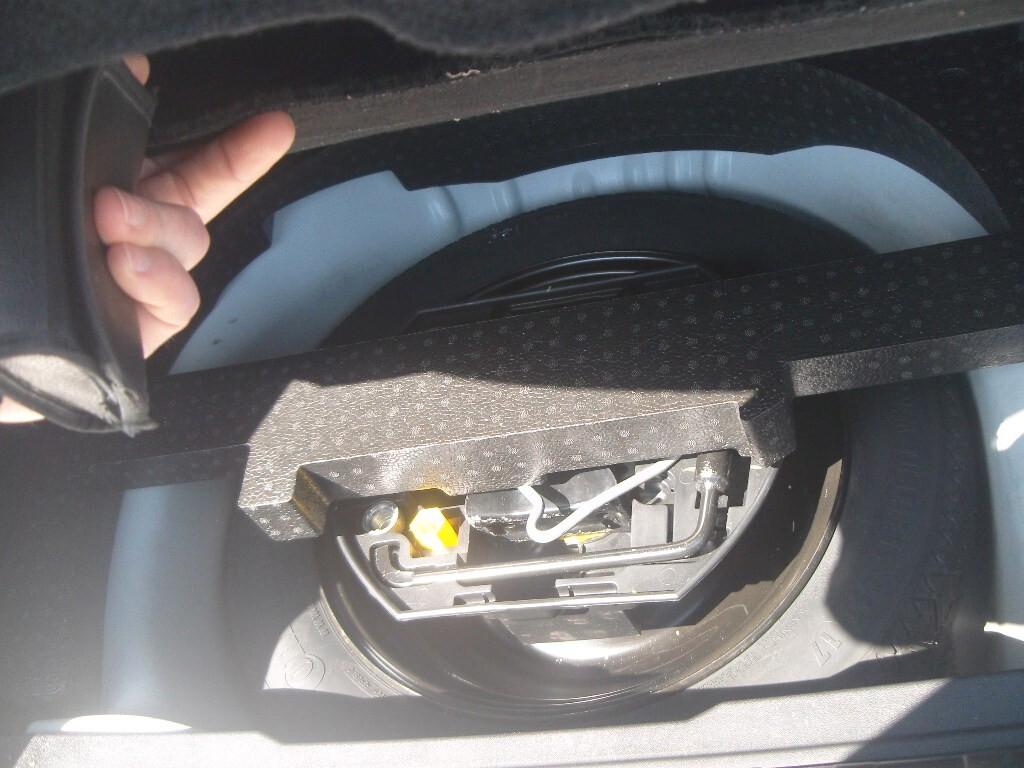 Peugeot 2008 1.6 HDi 92 CV Allure 98'000KM - 2014