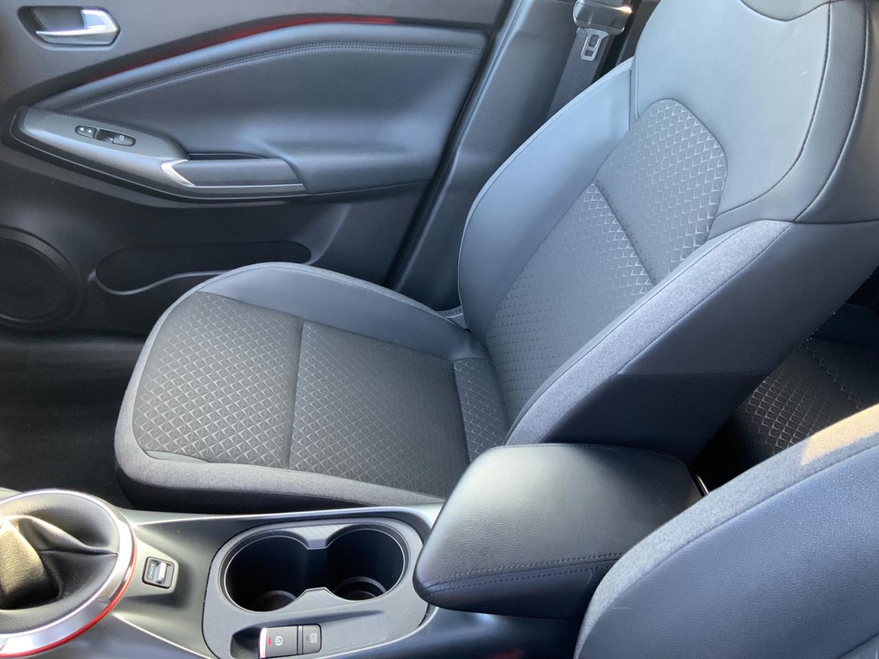 Nissan Juke 1.0 DIG-T 114 CV N-Connecta