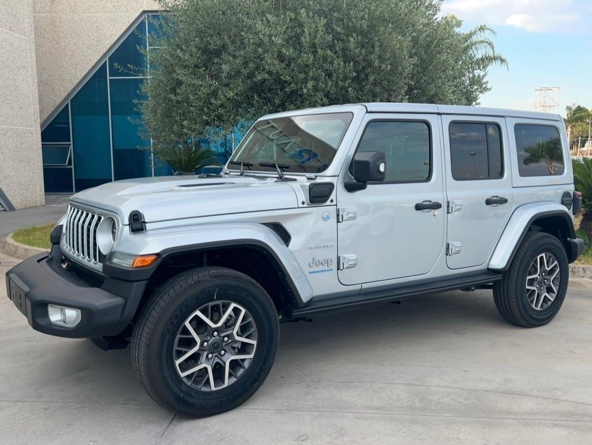 Jeep Wrangler 2.0 PHEV ATX 4xe Sahara - possibilità noleggio no scoring