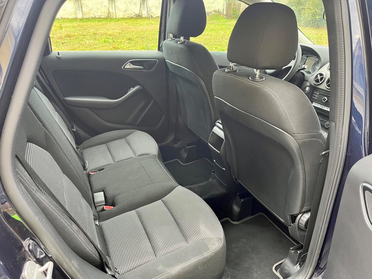 Mercedes-benz B 180 d Automatic Business