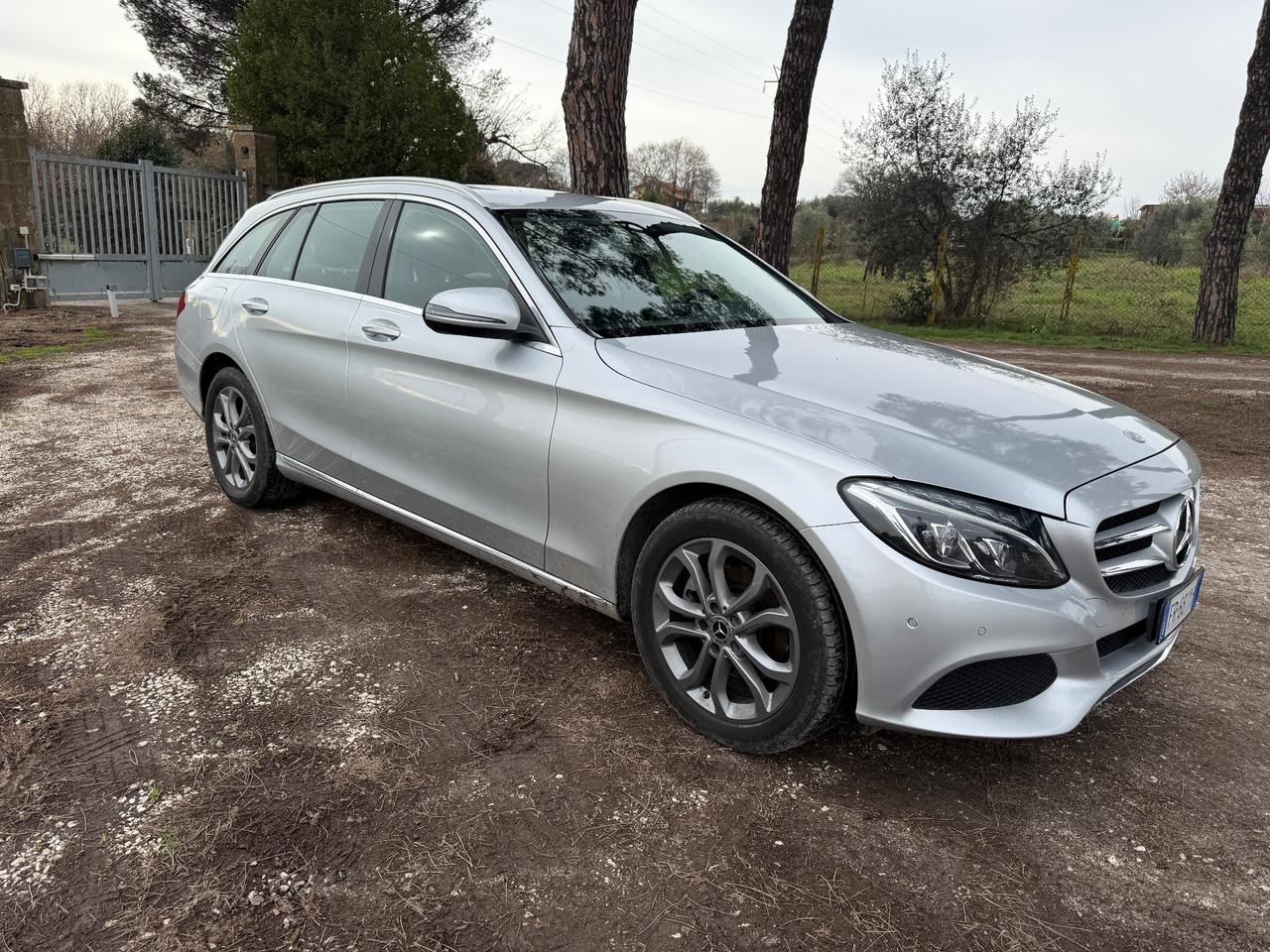 MERCEDES-BENZ C 220 d S.W. Auto Business