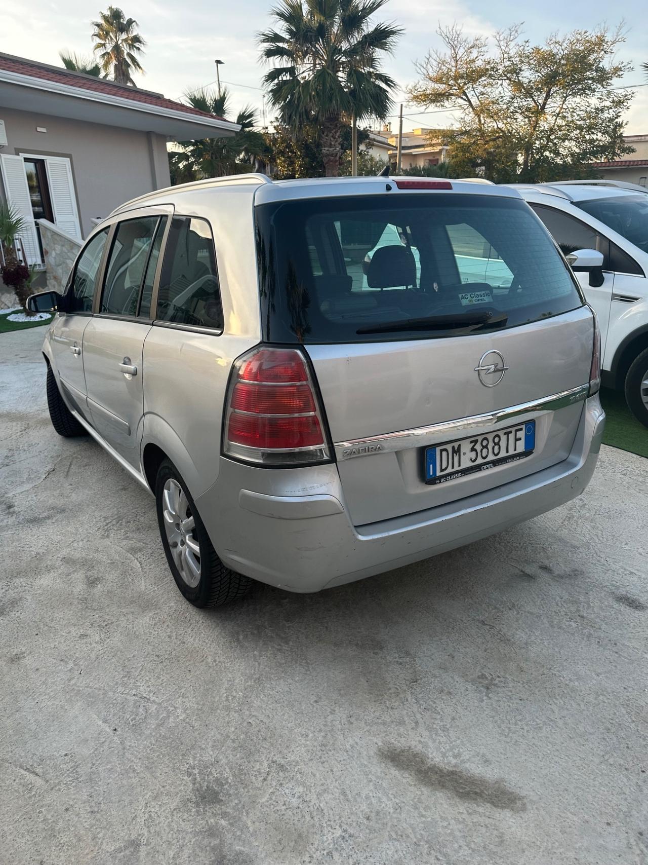 Opel Zafira 1.9 CDTI 120CV Cosmo