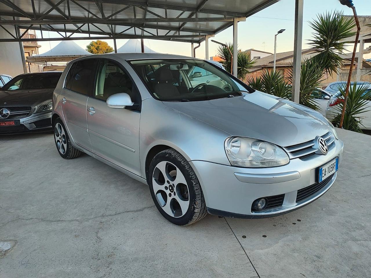 Volkswagen Golf 1.9 TDI DPF 5p. 5m. Comfortline